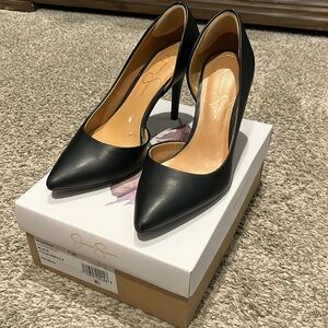 Black Jessica Simpson Heels - Size 7.5M